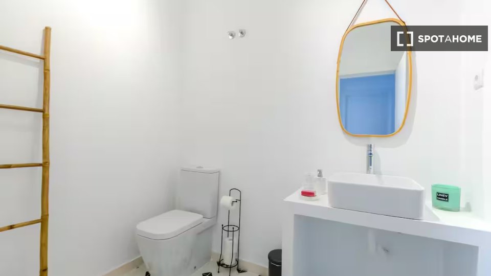 Apartment Lisbon, 2 beds — photo 5