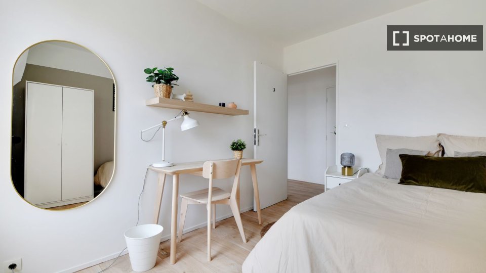 Double room Paris, 4 beds — photo 12