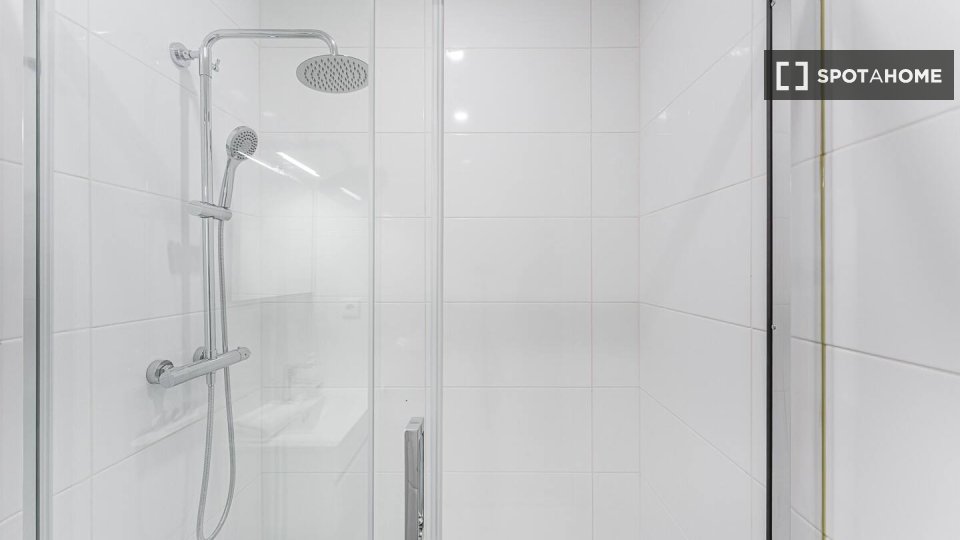 Apartment Porto, 1 bed — photo 8