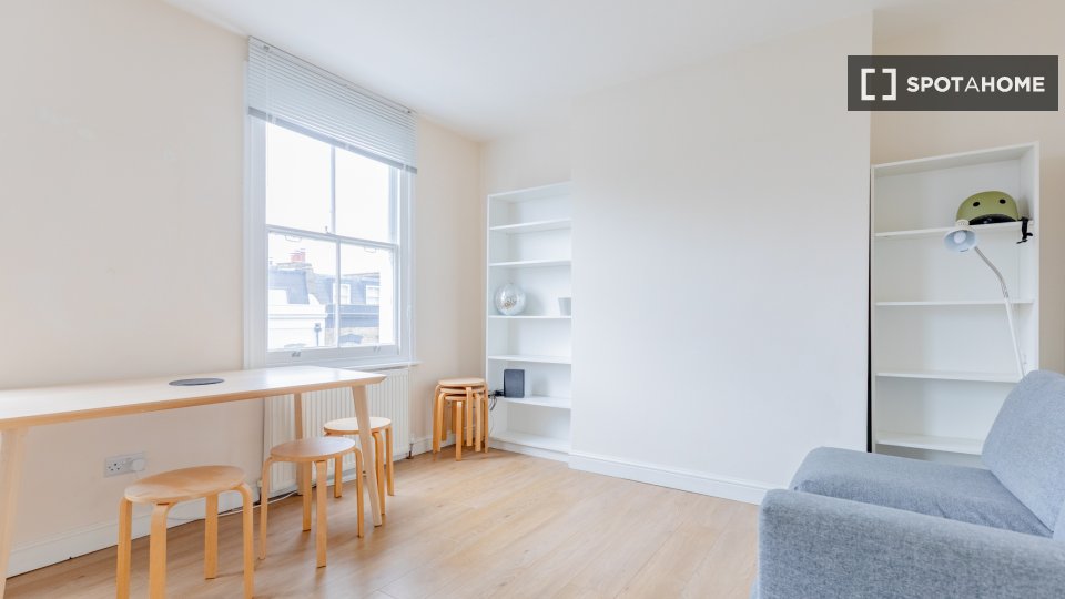 Apartment London, 1 bed — photo 2