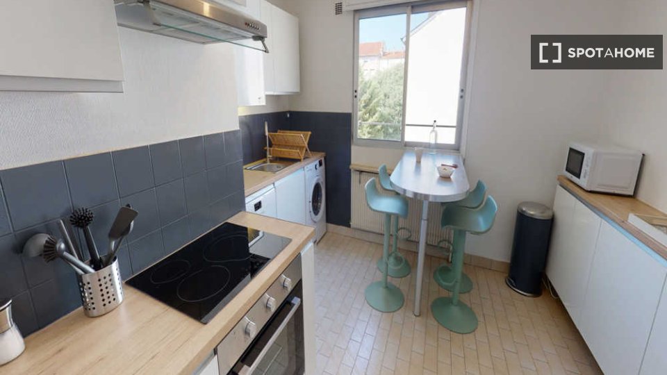 Double room Lyon, 4 beds, 80m² — photo 4