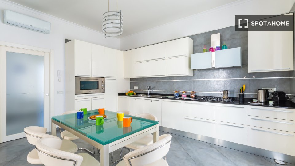 Apartment Naples, 3 beds — photo 18