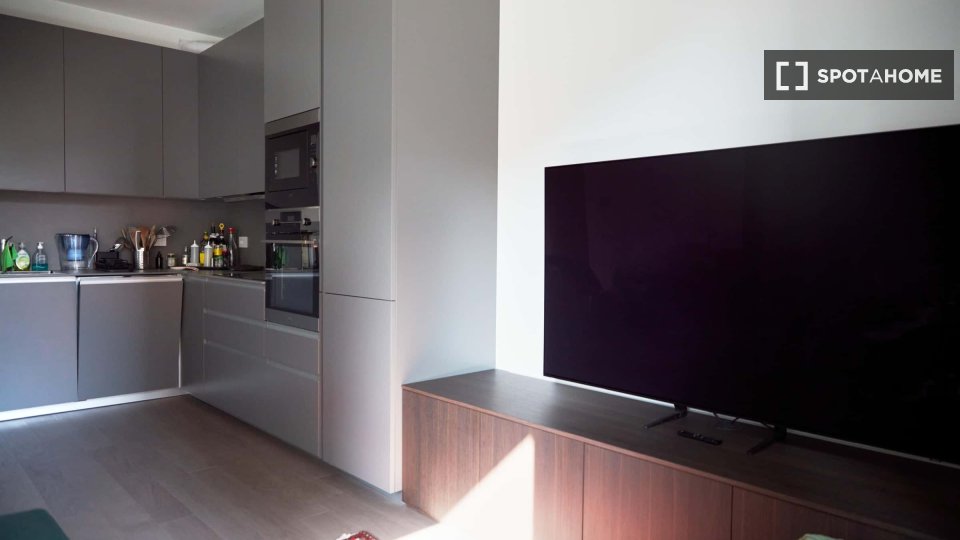 Apartment Milan, 1 bed, 65m² — photo 3