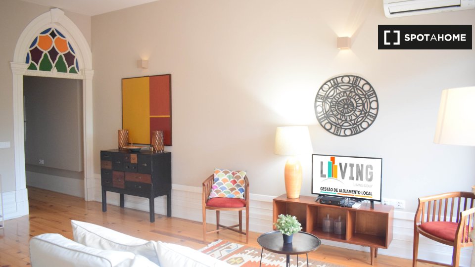 Apartment Porto, 1 bed, 60m² — photo 2