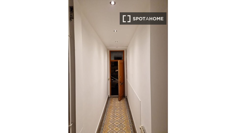 Double room Brussels, 2 beds — photo 3