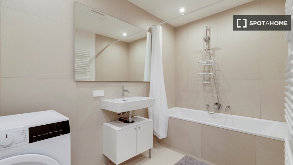 Apartment Vienna, 1 bed, 49m² — photo 13