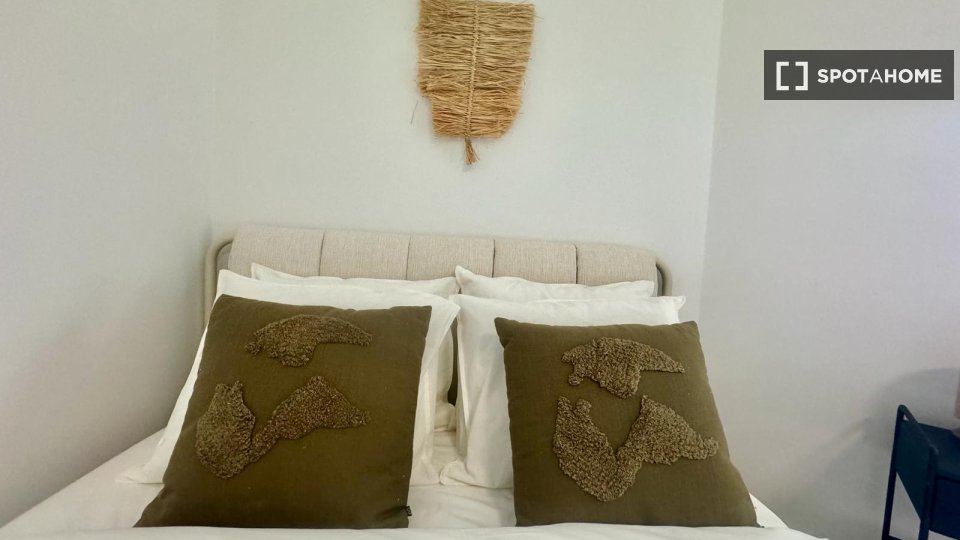 Double room Madrid, 7 beds — photo 7