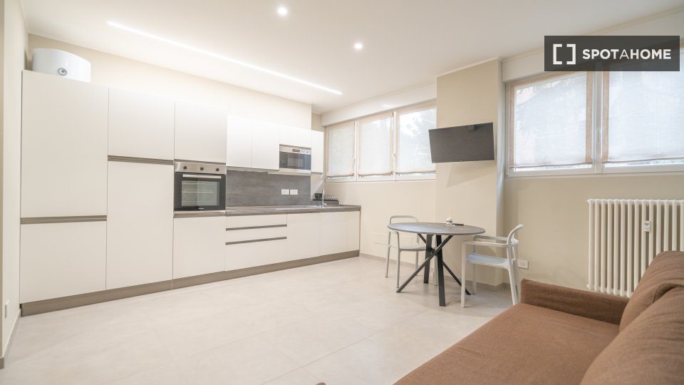 Apartment mono Milan — photo 9