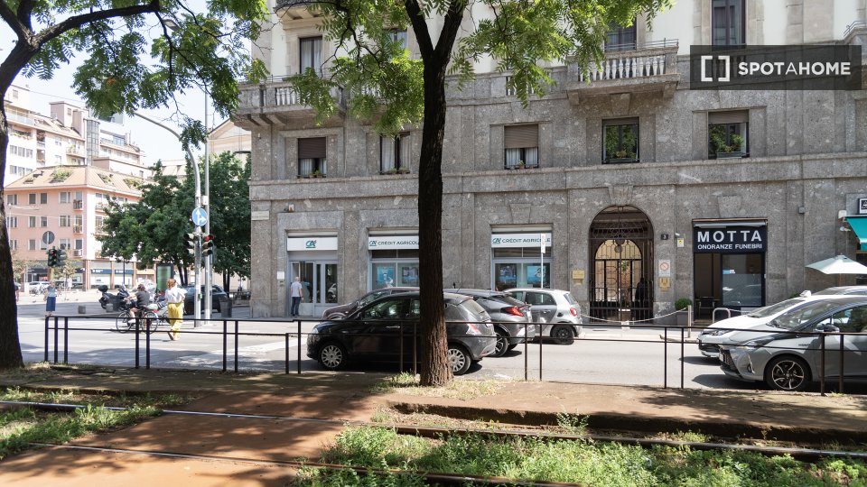 Apartment Milan, 2 beds, 65m² — photo 11