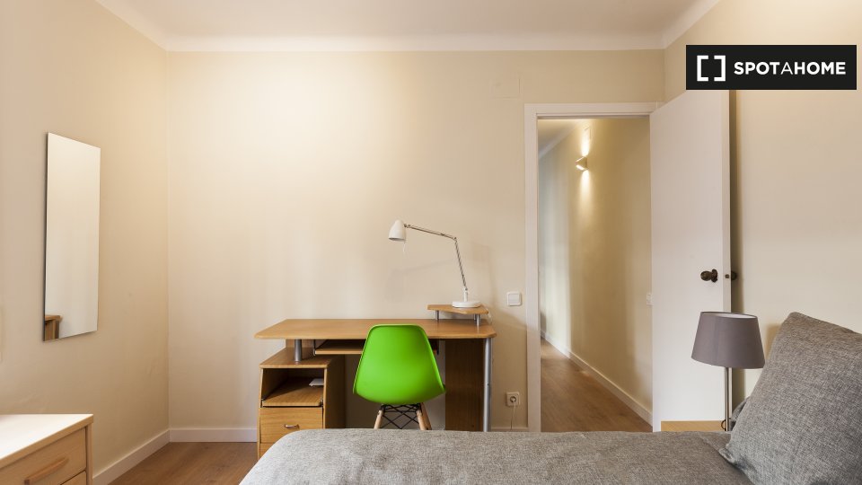 Apartment Barcelona, 2 beds, 50m² — photo 13