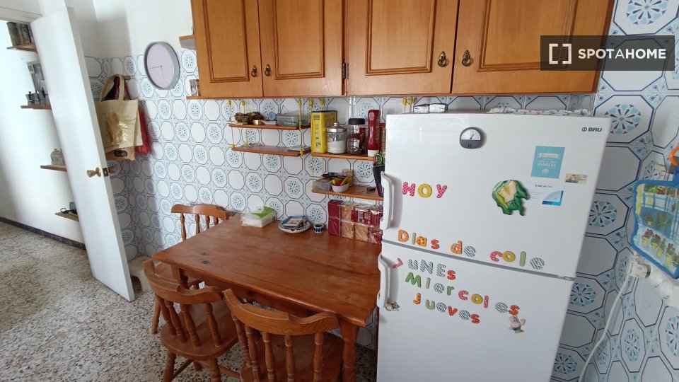 Apartment Alicante, 2 beds, 86m² — photo 13