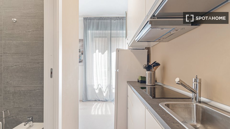 Apartment mono Milan, 14m² — photo 5