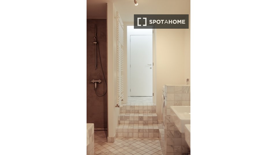 Apartment Ghent, 2 beds, 100m² — photo 18