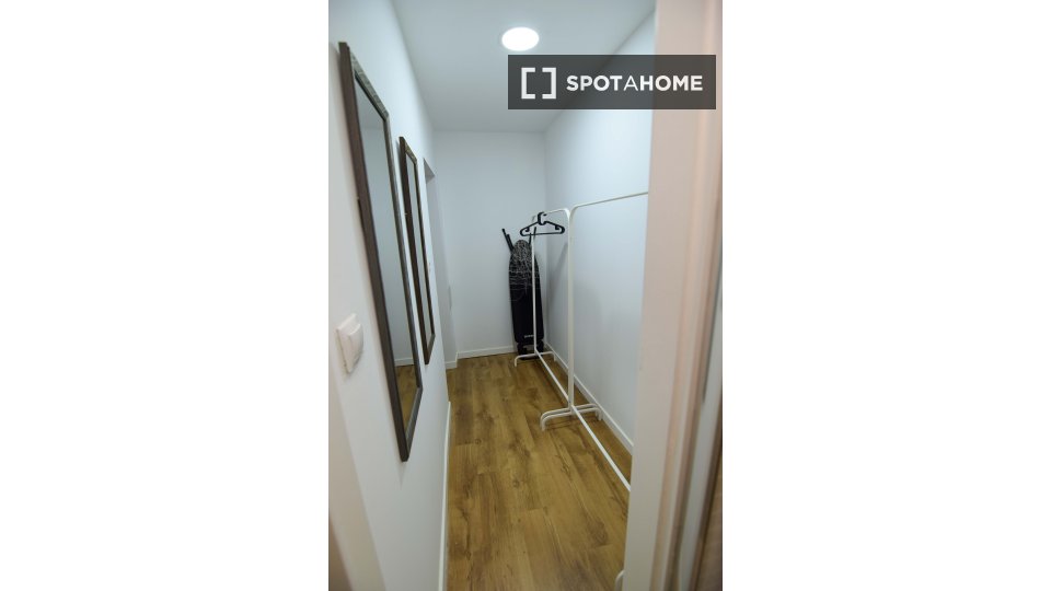 Apartment Madrid, 1 bed — photo 3