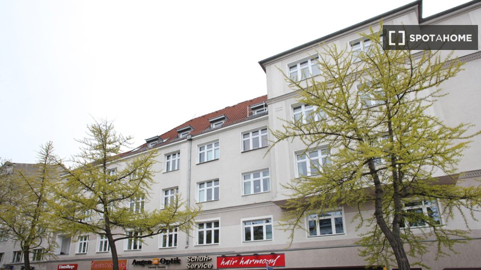 Double room Berlin, 4 beds, 105m² — photo 10