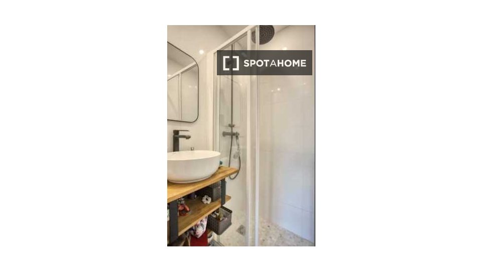 Apartment Paris, 2 beds, 71m² — photo 4