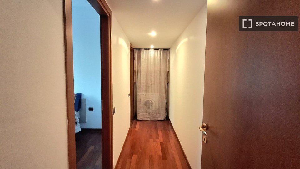 Apartment Milan, 1 bed — photo 2
