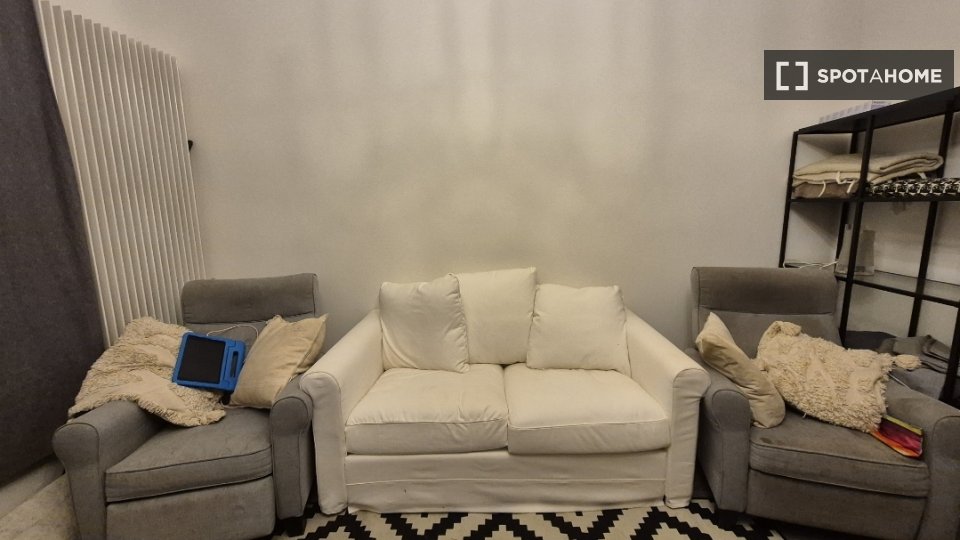 Double room Brussels, 6 beds — photo 12