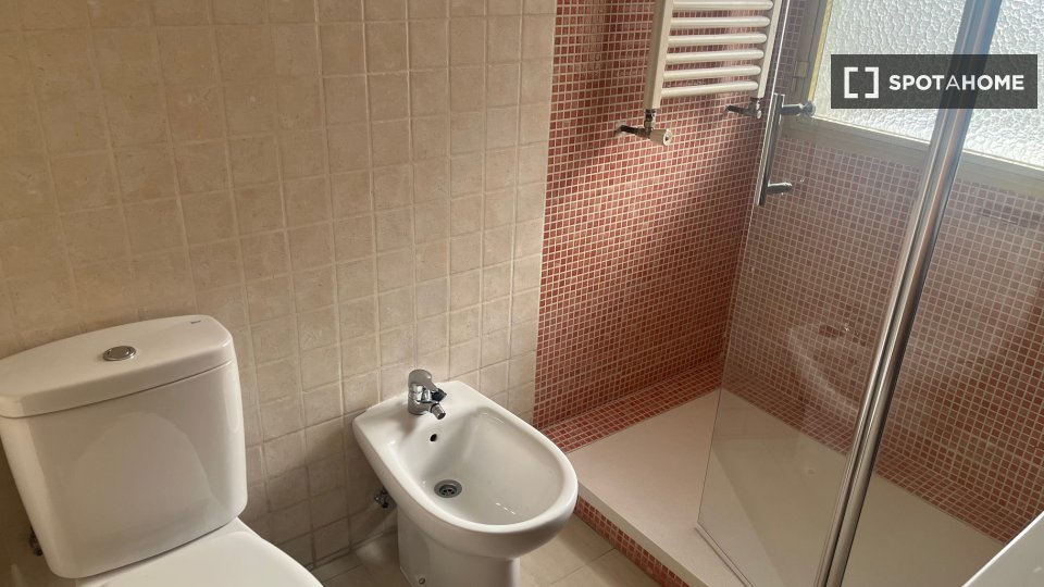 Apartment Madrid, 2 beds — photo 8