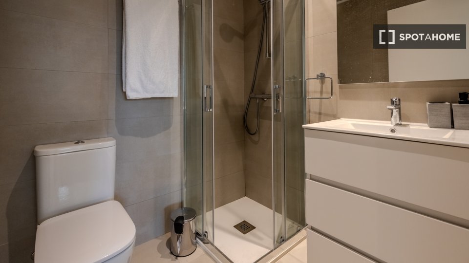 Apartment Malaga, 2 beds, 107m² — photo 15