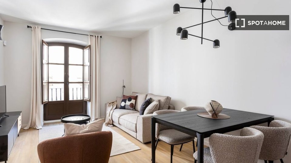 Apartment Barcelona, 2 beds — photo 16