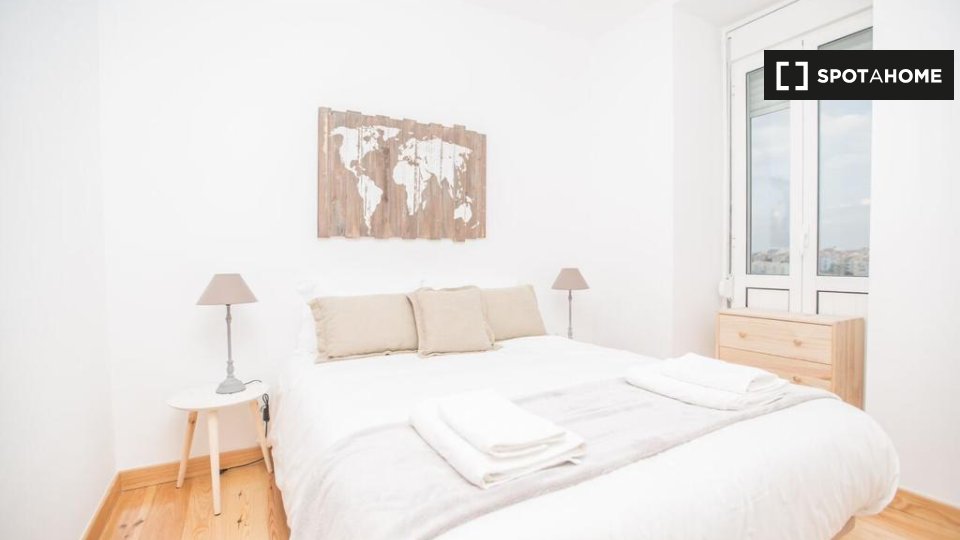 Apartment Lisbon, 2 beds — photo 13