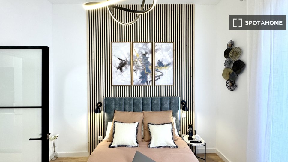 Double room Madrid, 2 beds — photo 4