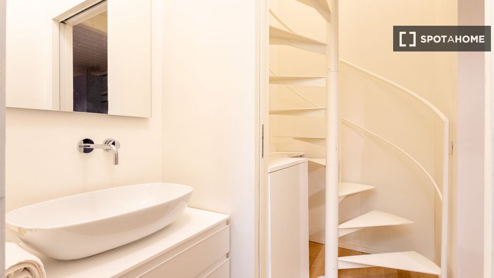Apartment mono Milan, 37m² — photo 1
