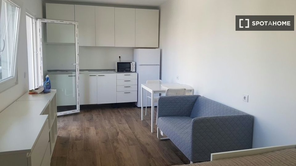 Apartment mono Porto, 20m² — photo 1
