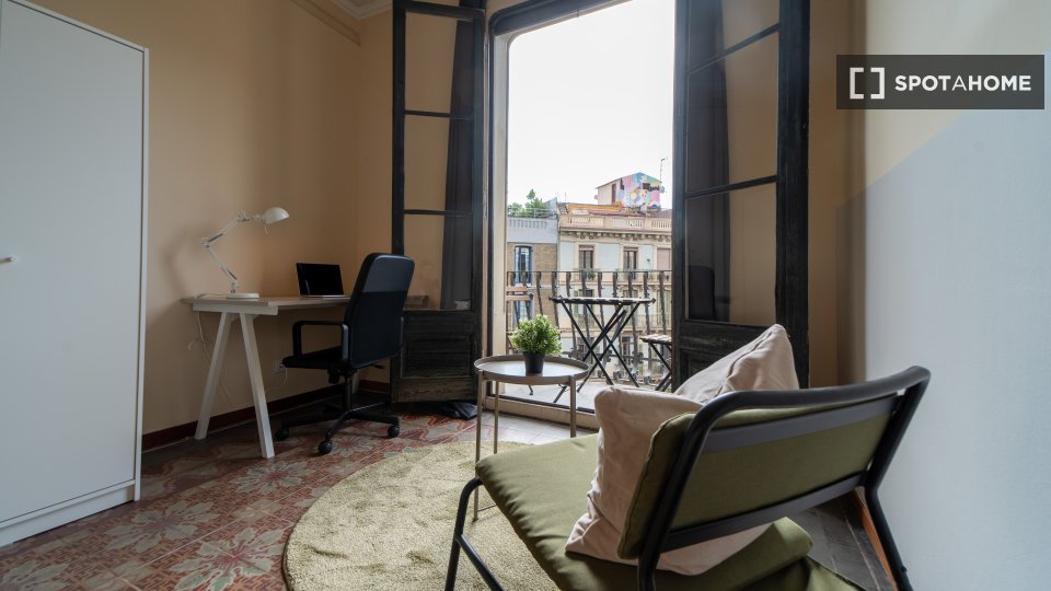Double room Barcelona, 7 beds, 160m² — photo 15