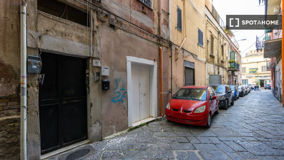 Apartment Naples, 1 bed, 48m² — photo 19