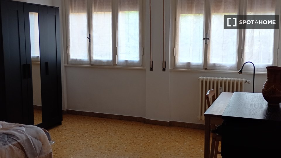 Double room Florence, 2 beds, 83m² — photo 6