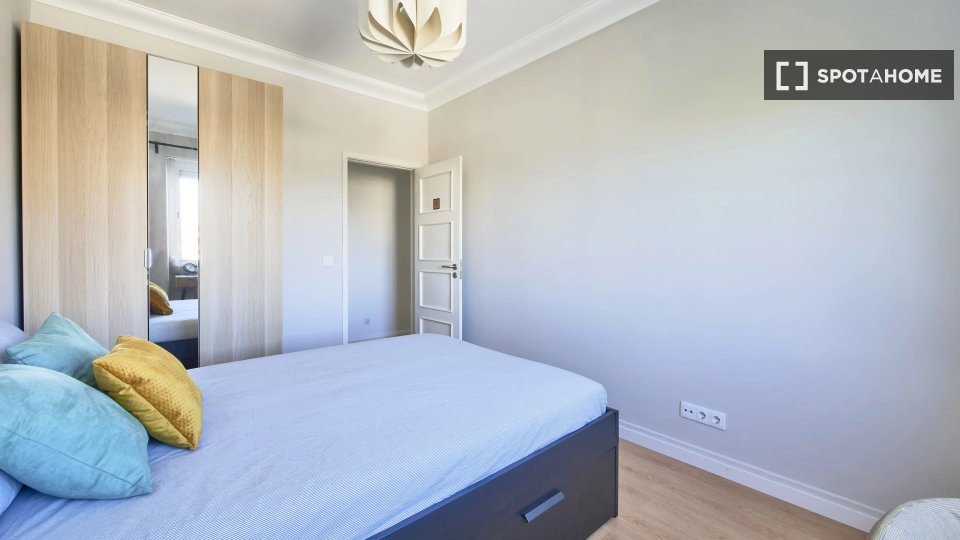 Double room Lisbon, 6 beds — photo 3