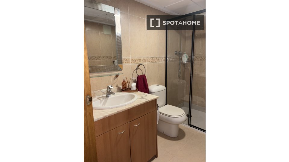 Chambre double Valence, 3 chambres, 130m² — photo 7