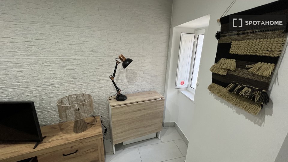 Apartment mono Lisbon, 50m² — photo 10