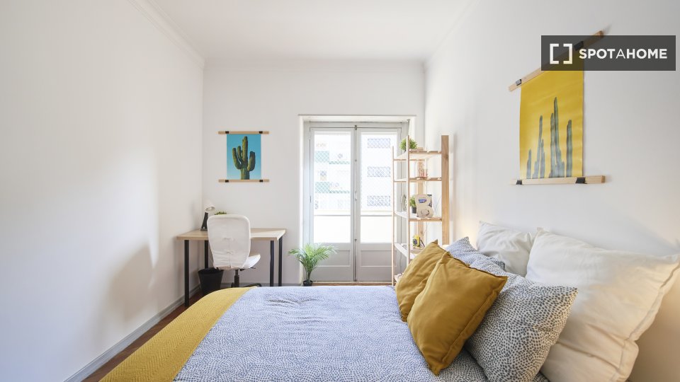 Double room Lisbon, 7 beds — photo 1