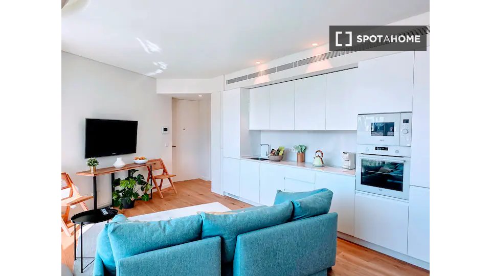 Apartment Lisbon, 1 bed — photo 6
