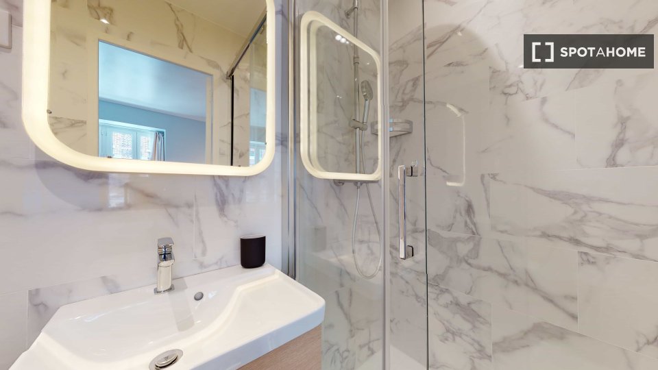 Double room Paris, 14 beds — photo 10