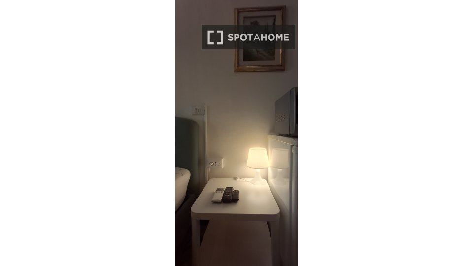 Double room Florence, 4 beds — photo 12