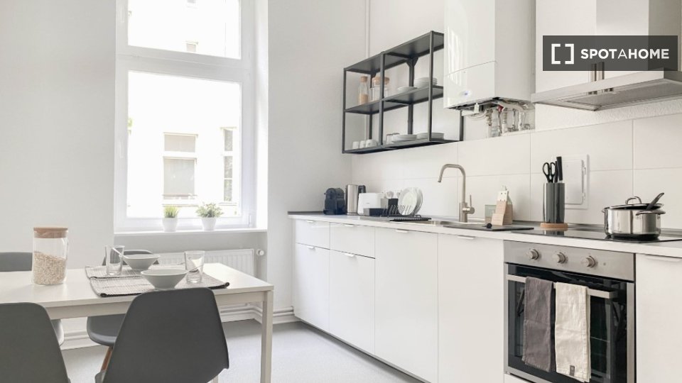 Apartment Berlin, 1 bed, 67m² — photo 7