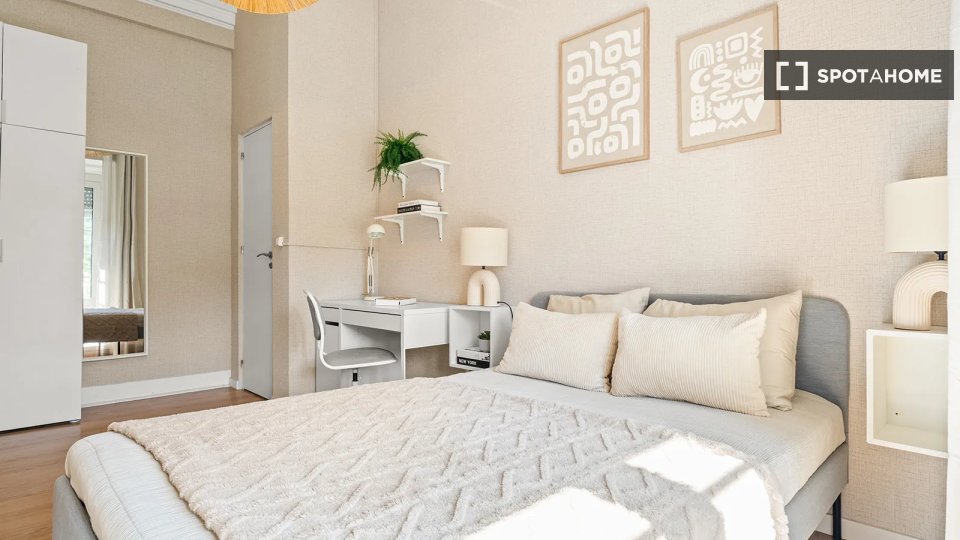 Double room Lisbon, 10 beds — photo 4