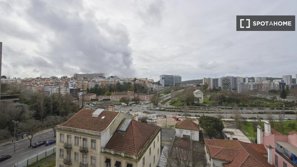 Double room Lisbon, 7 beds — photo 15
