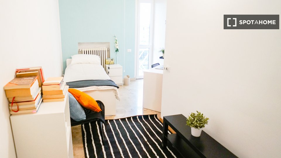 Double room Milan, 4 beds — photo 4