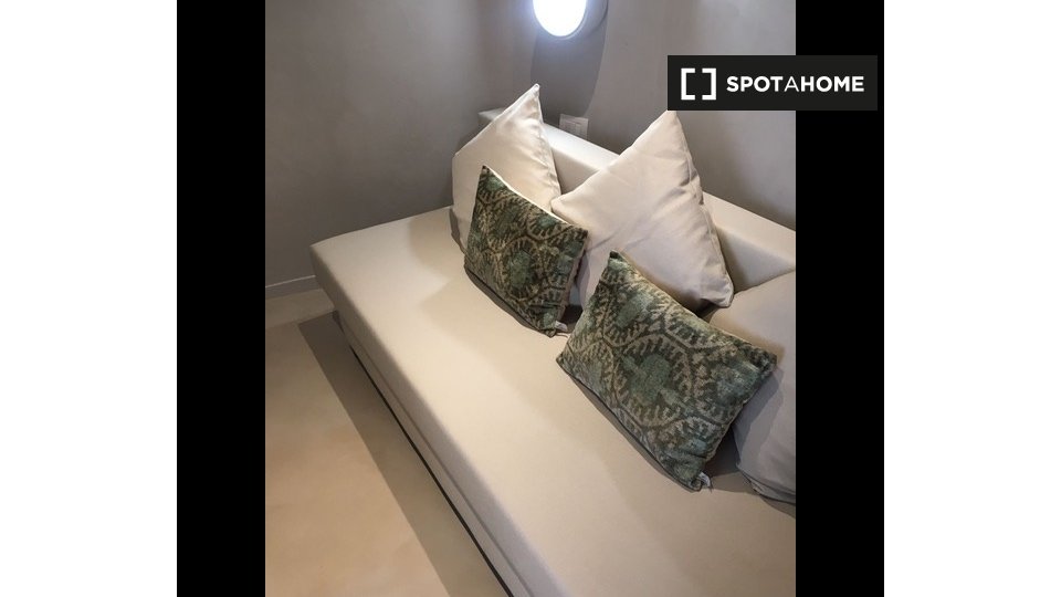 Apartment Milan, 2 beds, 43m² — photo 5