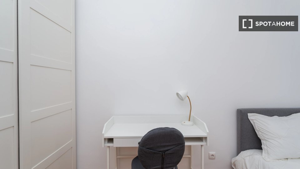 Double room Lisbon, 6 beds — photo 2