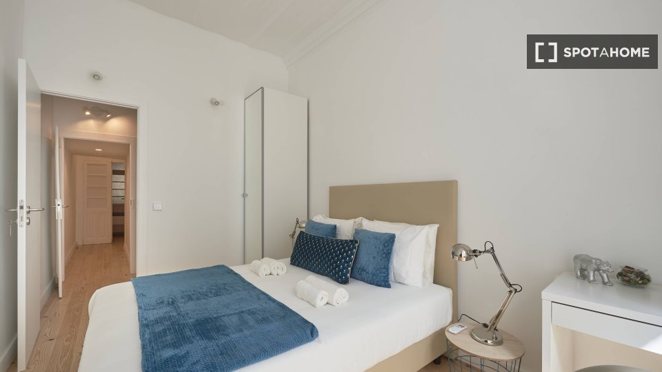 Apartment Lisbon, 3 beds — photo 2