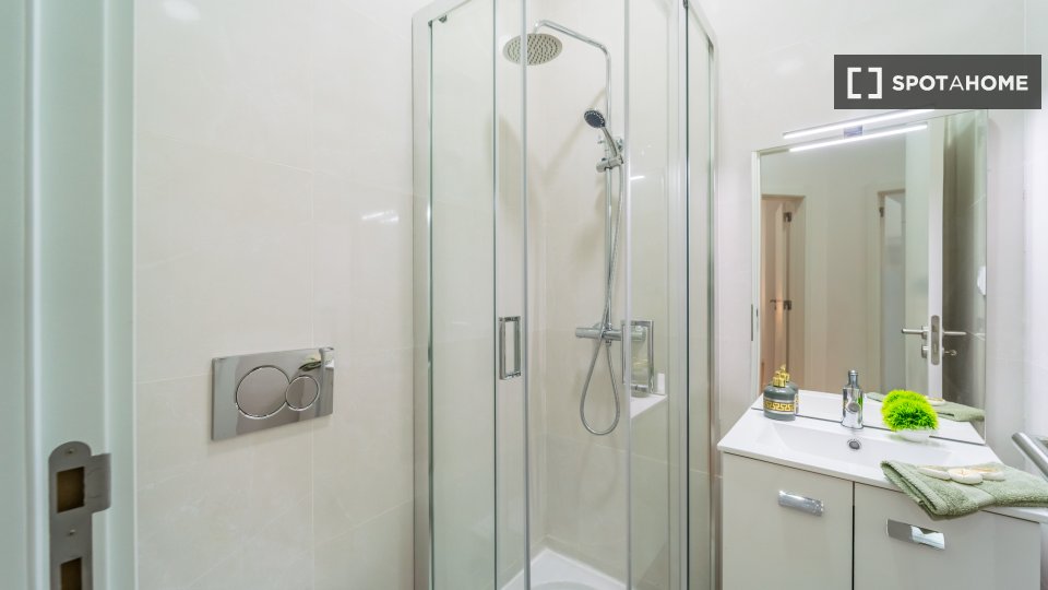 Apartment Lisbon, 3 beds, 87m² — photo 3