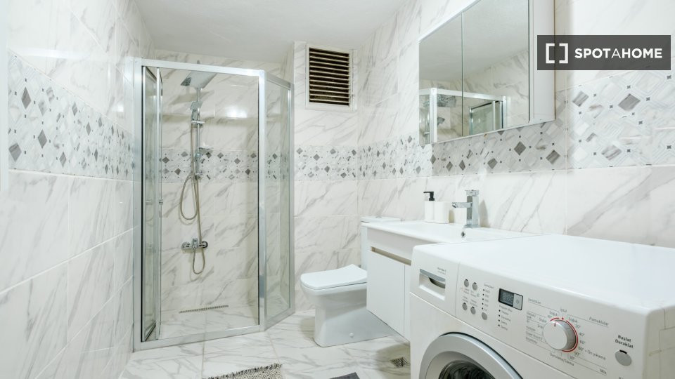 Apartment Istanbul, 1 bed — photo 15