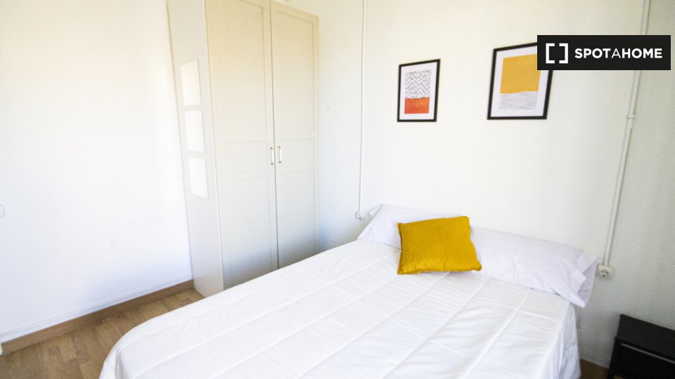 Double room Barcelona, 6 beds — photo 4