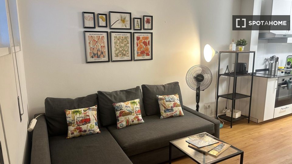 Apartment Lisbon, 1 bed — photo 10